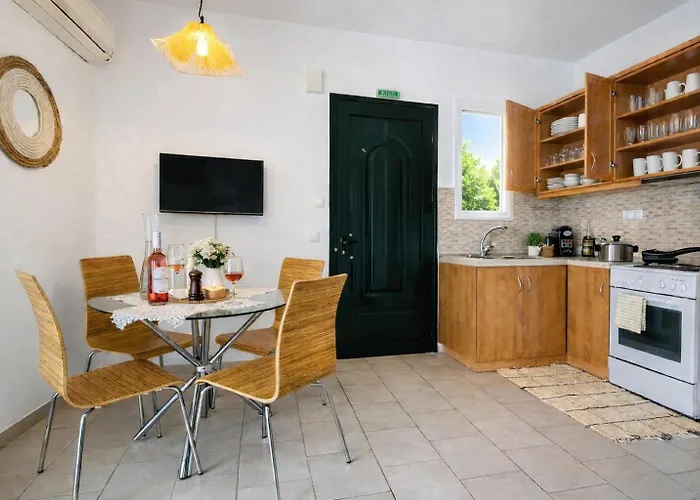 Appartamento Panoramic Sea View1bedroom Apart.glyfada Beach2-4p *