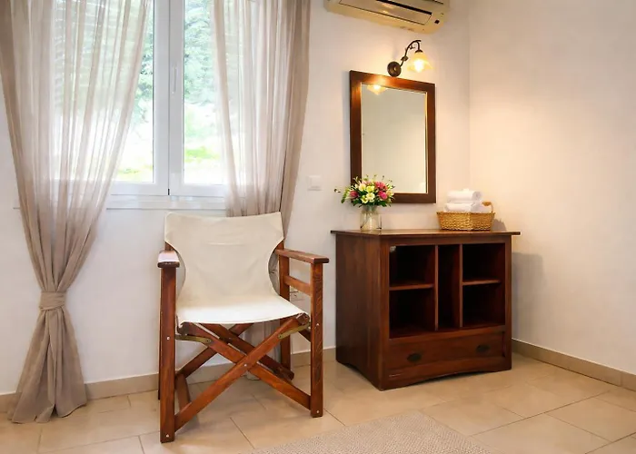 Panoramic Sea View1bedroom Apart.glyfada Beach2-4p *